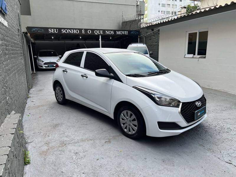 HYUNDAI - HB20 - 2019/2019 - Branca - R$ 55.900,00