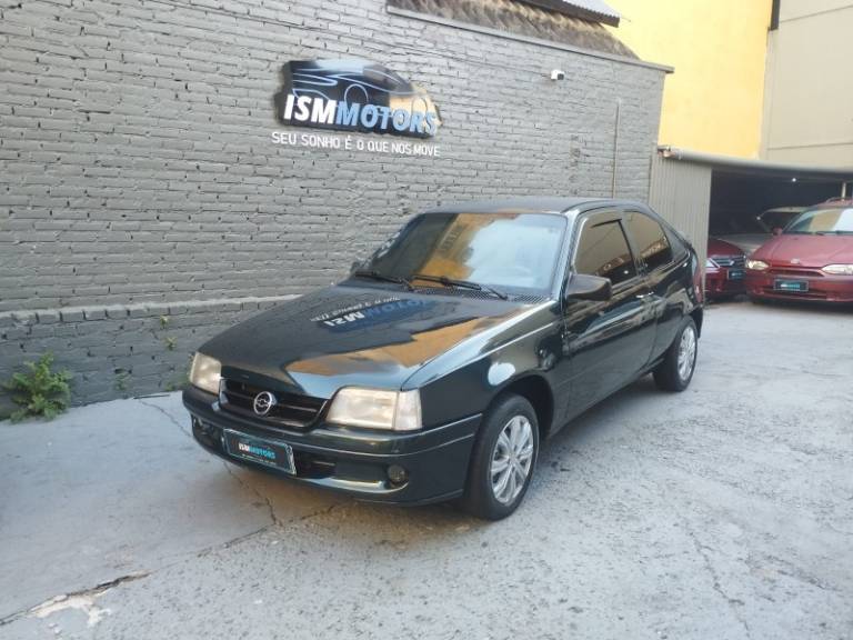 CHEVROLET - KADETT - 1997/1998 - Verde - R$ 14.900,00