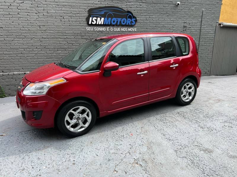 CITROËN - C3 PICASSO - 2014/2015 - Vermelha - R$ 41.900,00