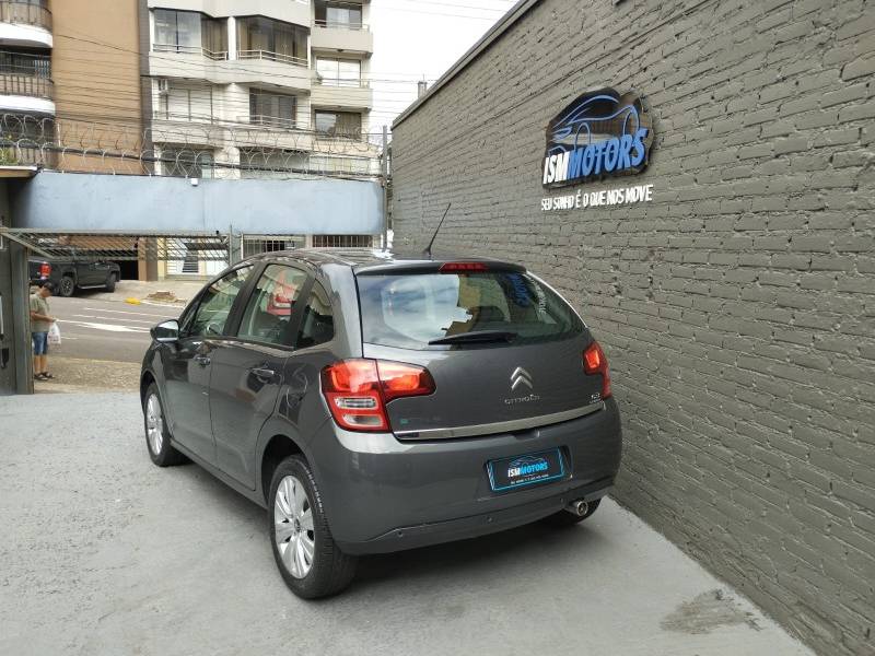 CITROËN - C3 - 2017/2017 - Cinza - R$ 55.900,00
